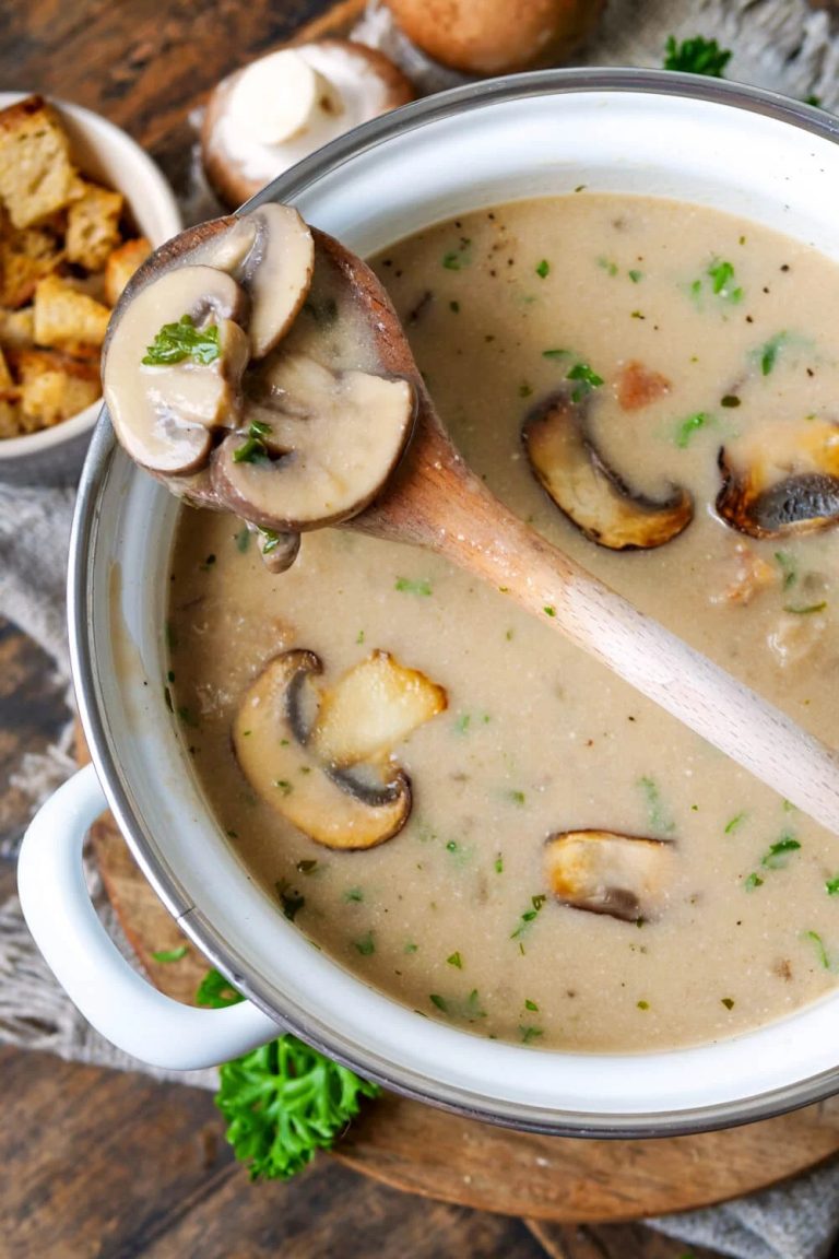 Zo simpel en zó lekker klassieke champignonsoep in een half uurtje