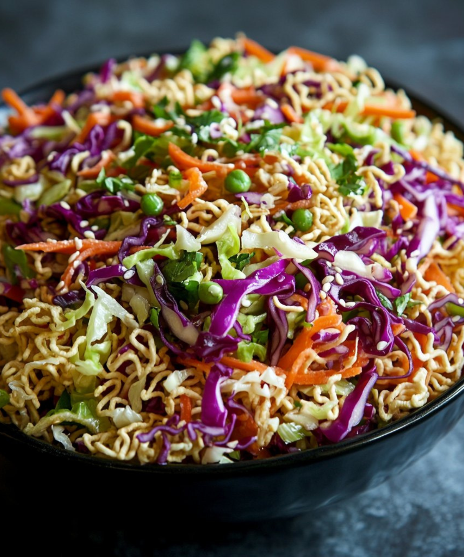 Perfect voor zomerse dagen deze Aziatische salade staat in 15 minuten op tafel