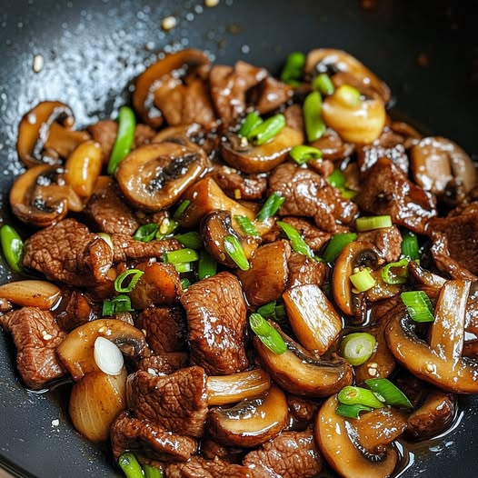 Binnen 20 minuten op tafel: roerbak rundvlees met bosui en knoflook ideaal voor drukke dagen