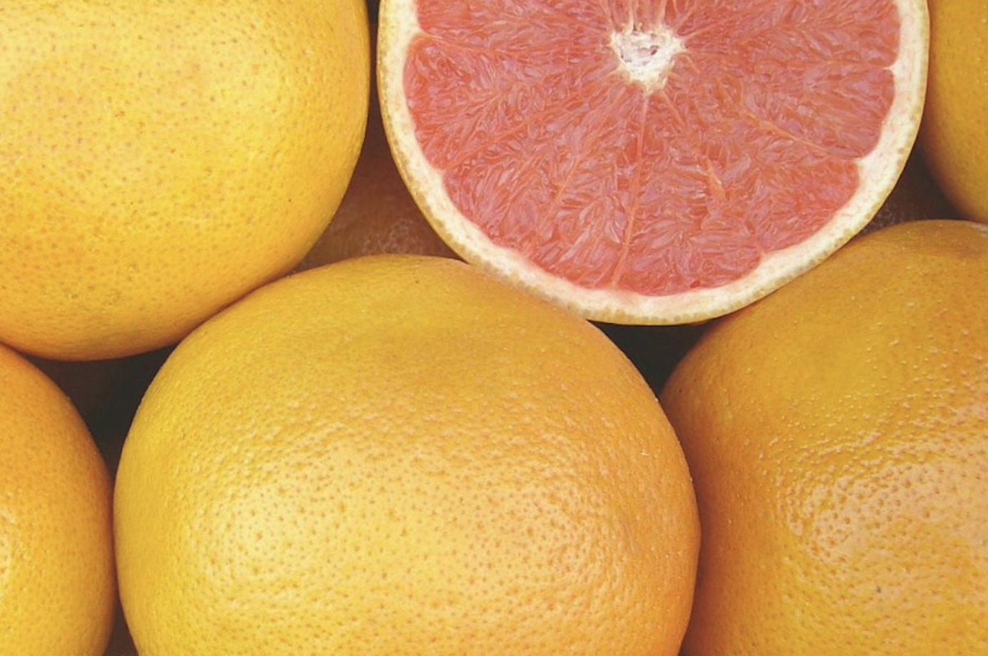 De zure grapefruit de verrassende superfood die stress en gewicht tegelijk aanpakt