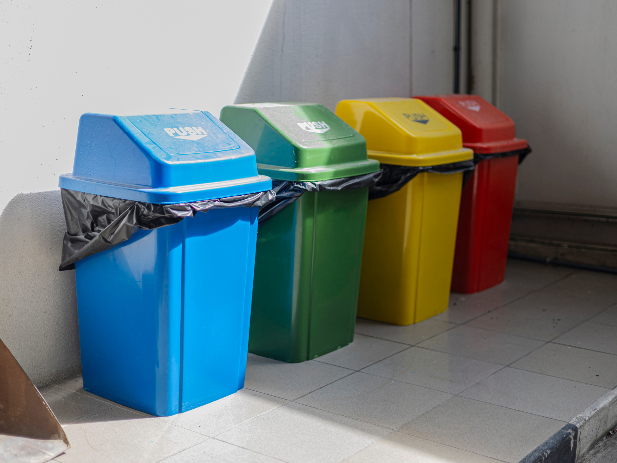 Je gebruikt vuilniszakken verkeerd: ontdek deze handige truc