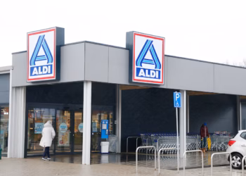 Supermarkten slaan alarm let op: Dít product kan besmet zijn met poepbacterie