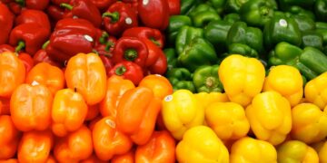 Nederlanders betalen straks fors meer voor paprika’s en tomaten