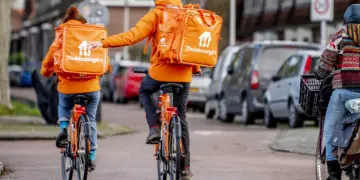 Schrik niet: zo veel fooi gaven we gemiddeld bij eten bestellen in 2025