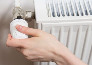 Verwarming ’s nachts uit of aan? Dit scheelt veel geld