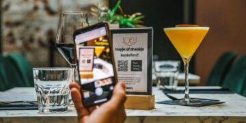Bestellen via een QR-code op het terras? Dit is de sluwe truc van oplichters