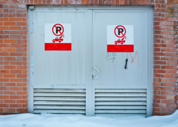 Parkeren voor je eigen garage kan duur uitpakken, en de meeste automobilisten weten dit nog niet