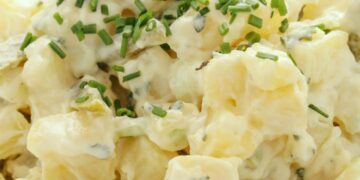 Maak deze smaakvolle aardappelsalade in 30 minuten