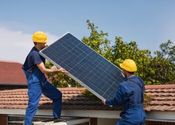Van winst naar verlies: zonnepaneelbezitters keihard genaaid