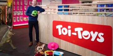 Toi-Toys trekt speelgoed massaal terug: mogelijk asbest in kinderfiguren