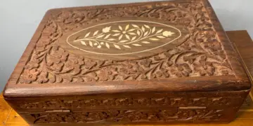 Dit kistje stond vroeger op elke tafel, weet jij nog wat erin zat?